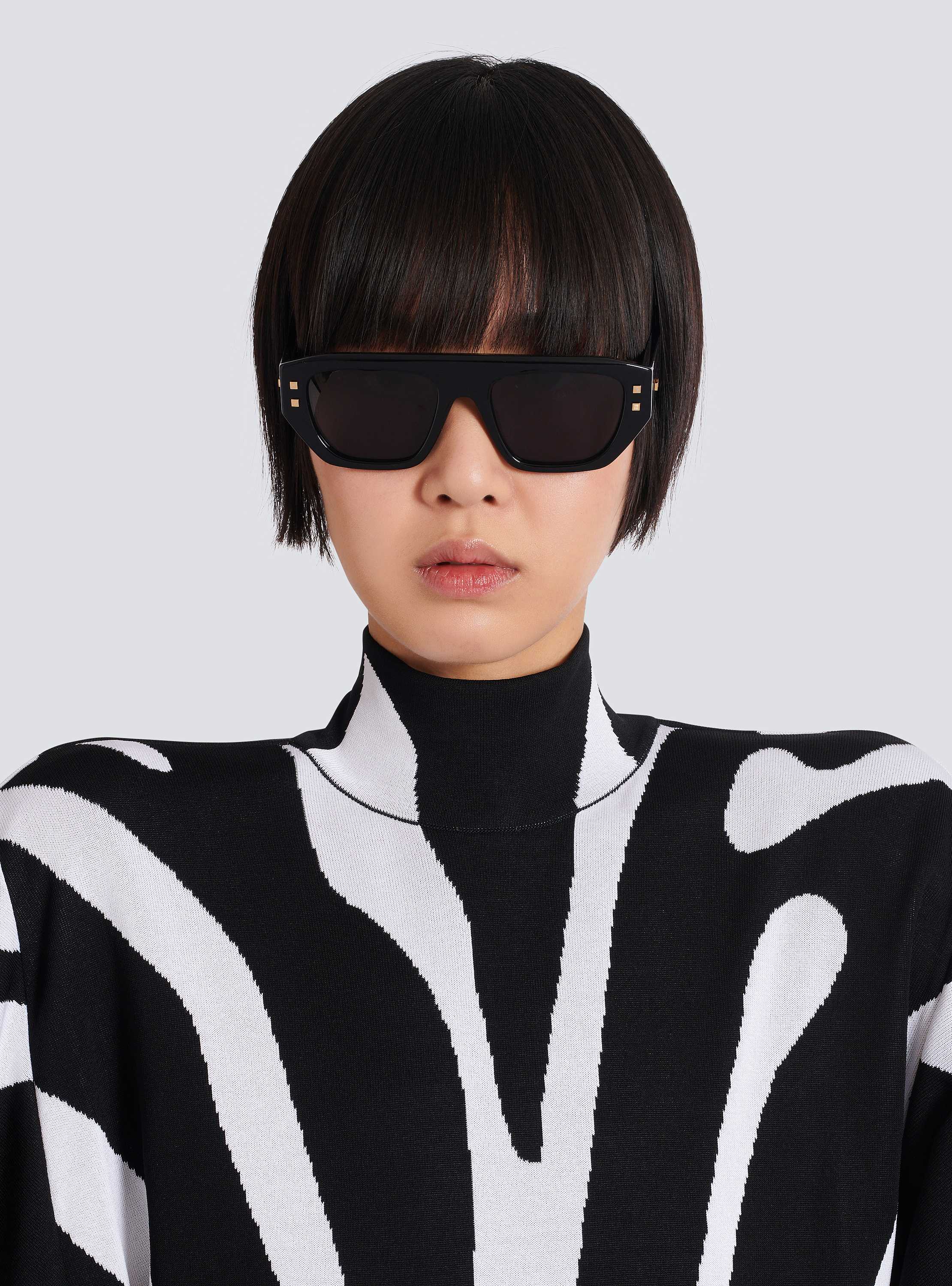 【送料&関税込】Balmain B-army Ii - Leather Black / Black Rh B-Army II Sunglasses - Women | BALMAIN